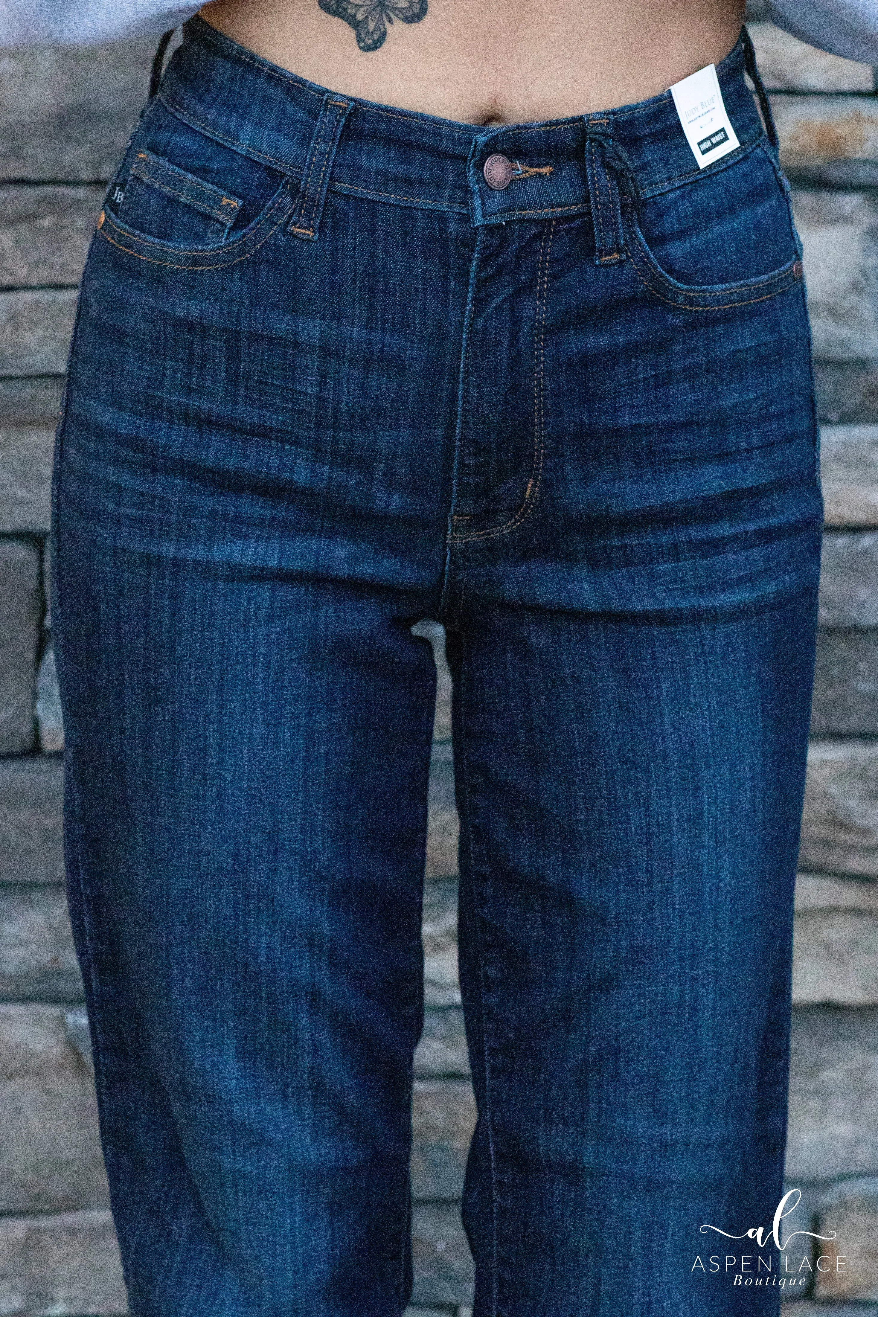 Judy Blue Maya Straight Leg Jeans (Dark Wash)