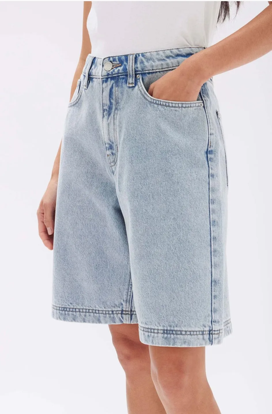 Longline Denim Short Bleach