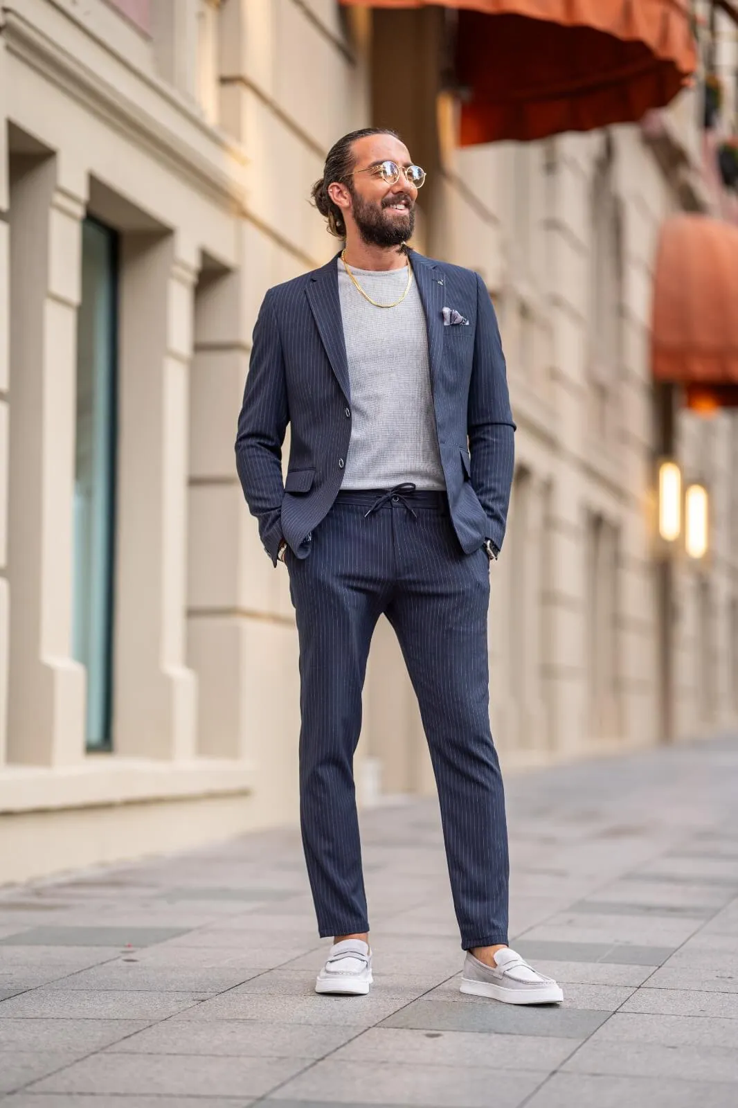 Navy-Blue Plaid Casual Suit.