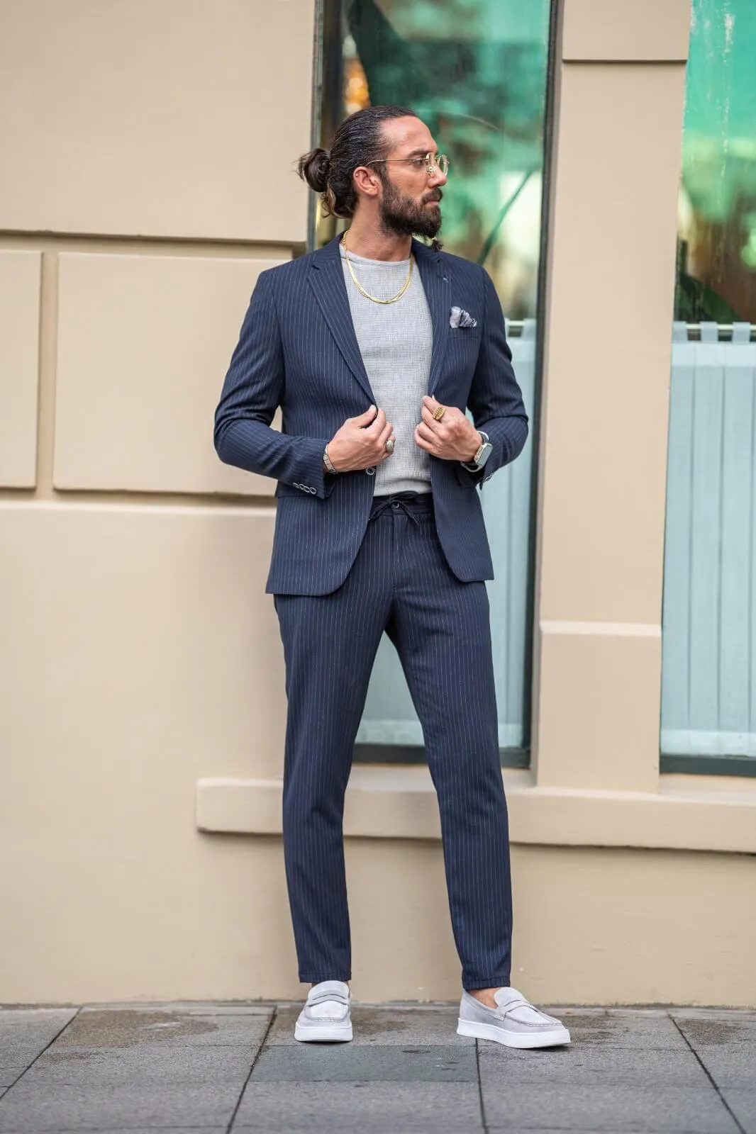 Navy-Blue Plaid Casual Suit.