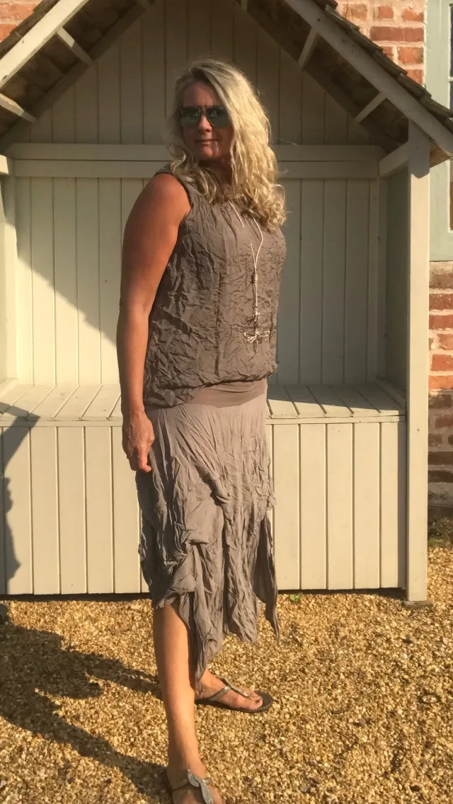 Pure Silk Vest Top in Mocha Made In Italy by Feathers Of Italy One Size