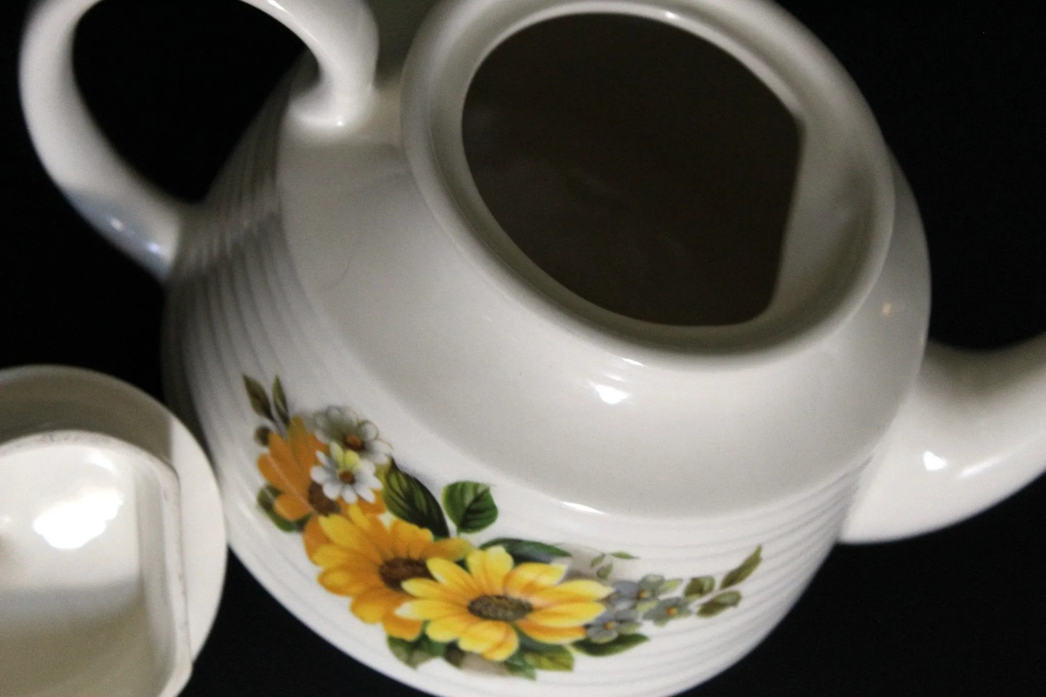 Sadler 3-4 Cup Teapot, Vintage Sadler Tea Pot, Made in England -J