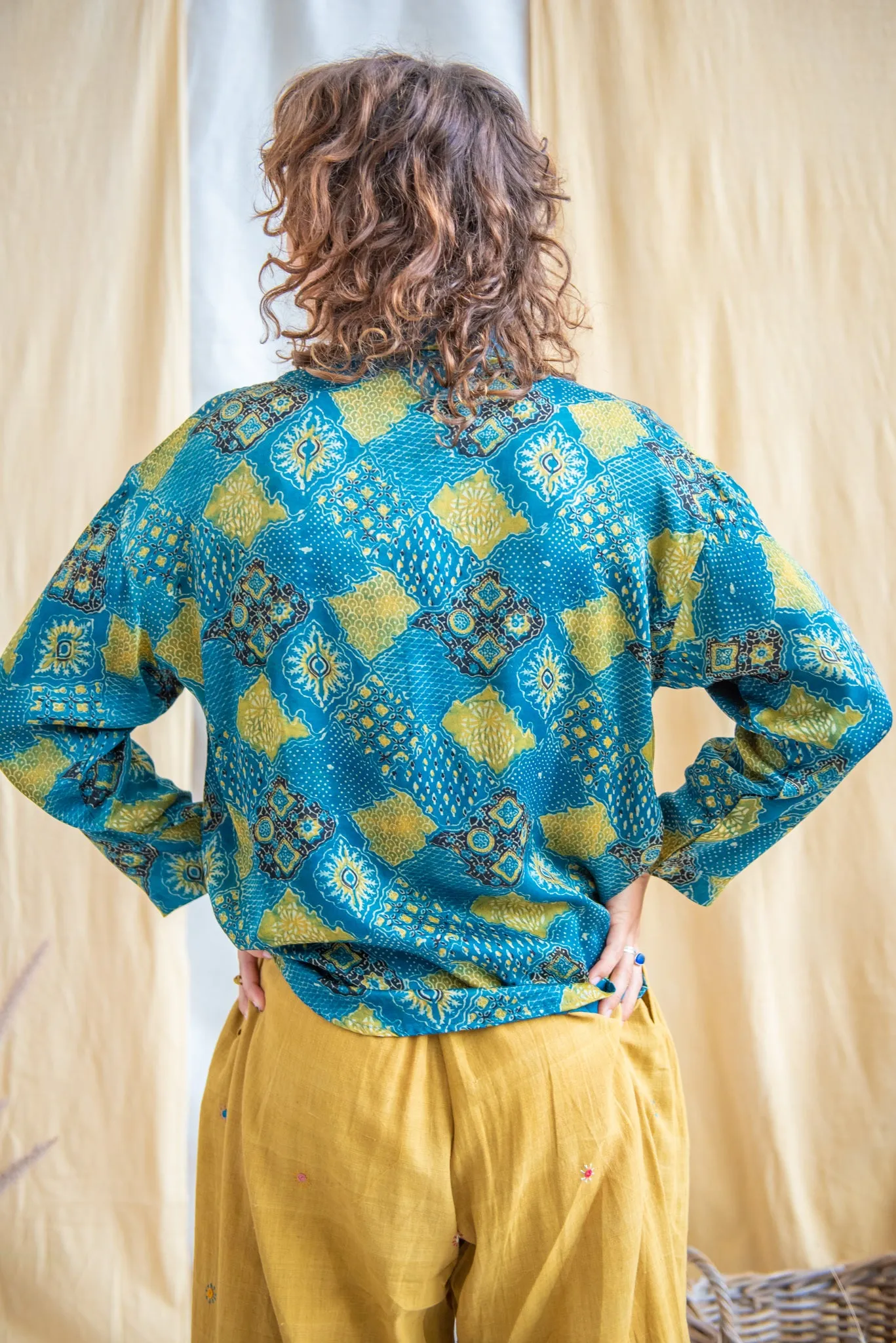 Silk Modal Boxy Long Shirt - Blue/Lime