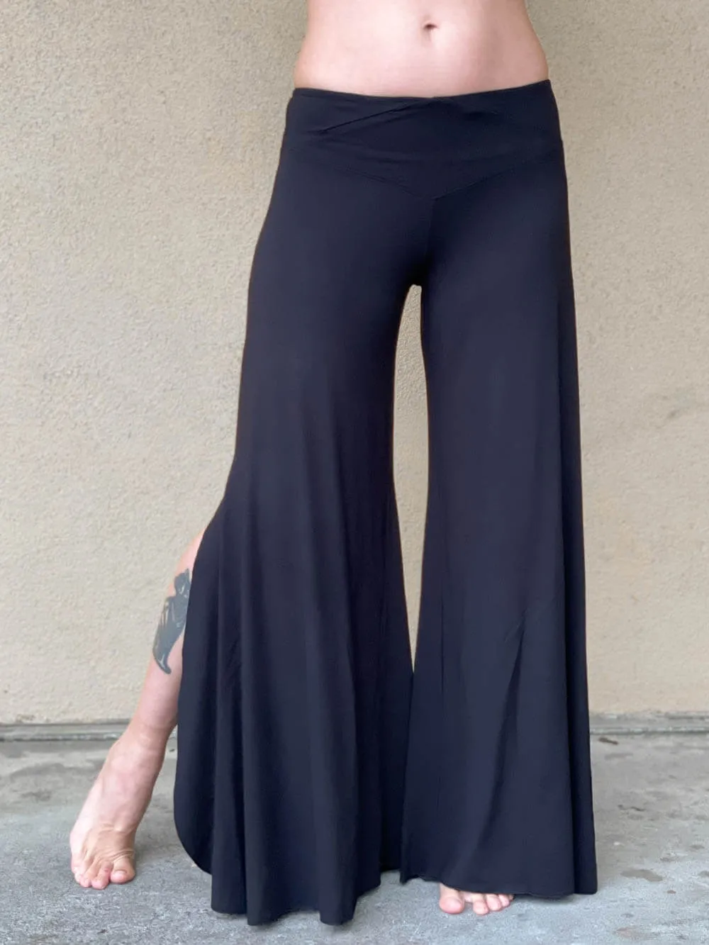 Slit Pant Short Inseam