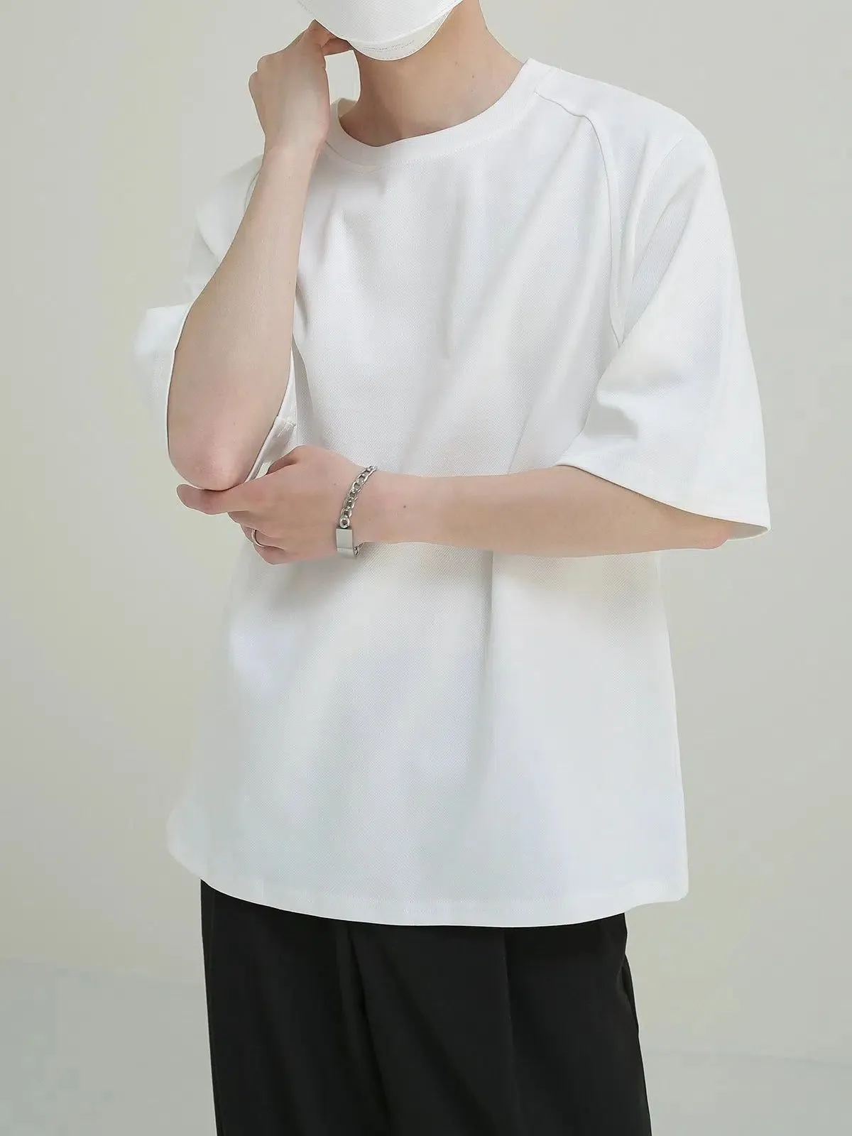 Zhou Solid Color Regular Fit T-Shirt